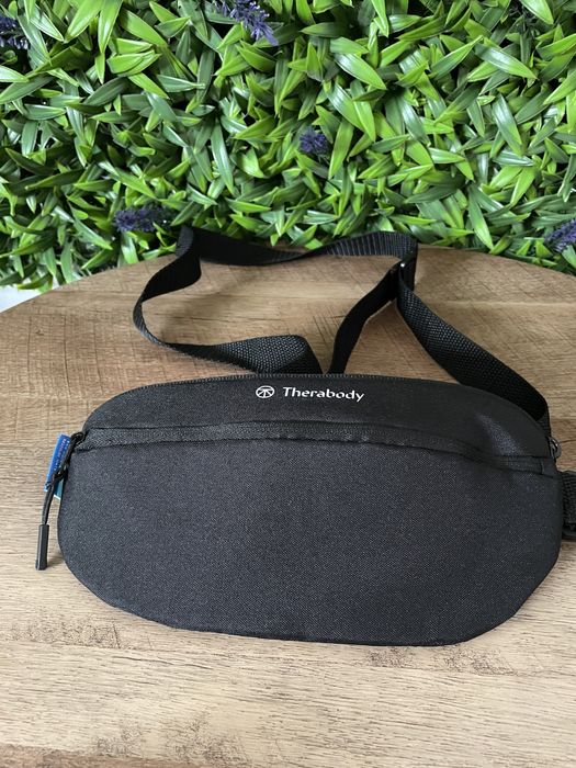 Borseta Therabody x United Airlines