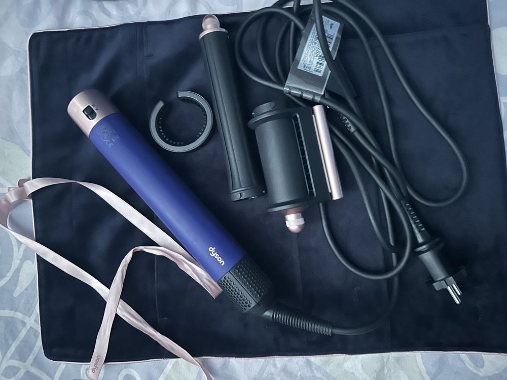 Маша сешоар Dyson