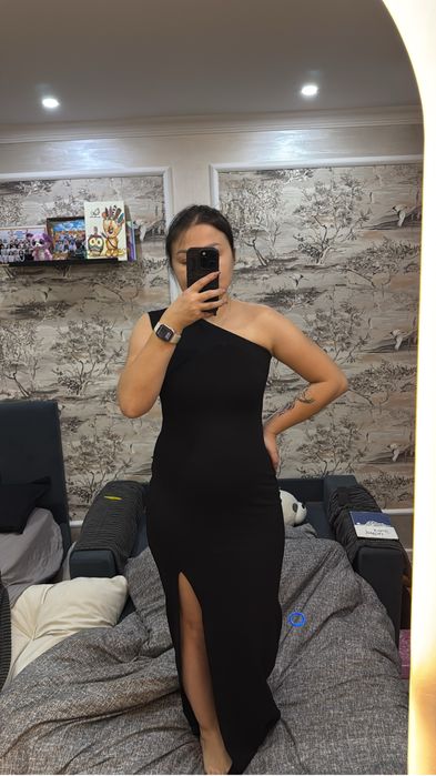 Продам вечернее платье. Размер 42-44