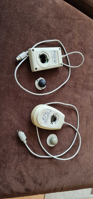Vand 2 Mouse Vintage Apple