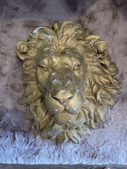 Декоративна глава на Лъв