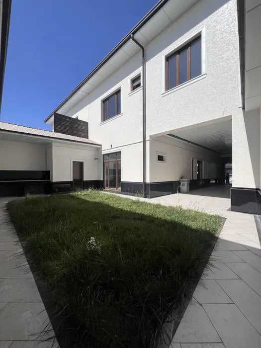 Хонободда 2сотихли Ховли Сотилади