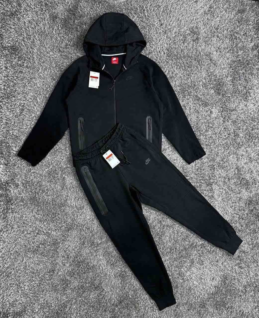 Nike Tech Fleece Мъжки Екипи - Премиум - Колекция 2025/26