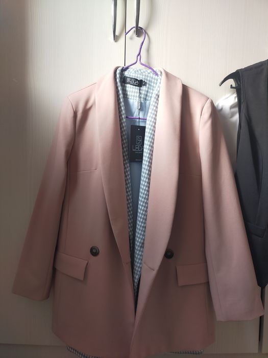 Пиджак срочно сатам