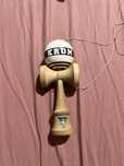 kendama krom strogo putin folosita