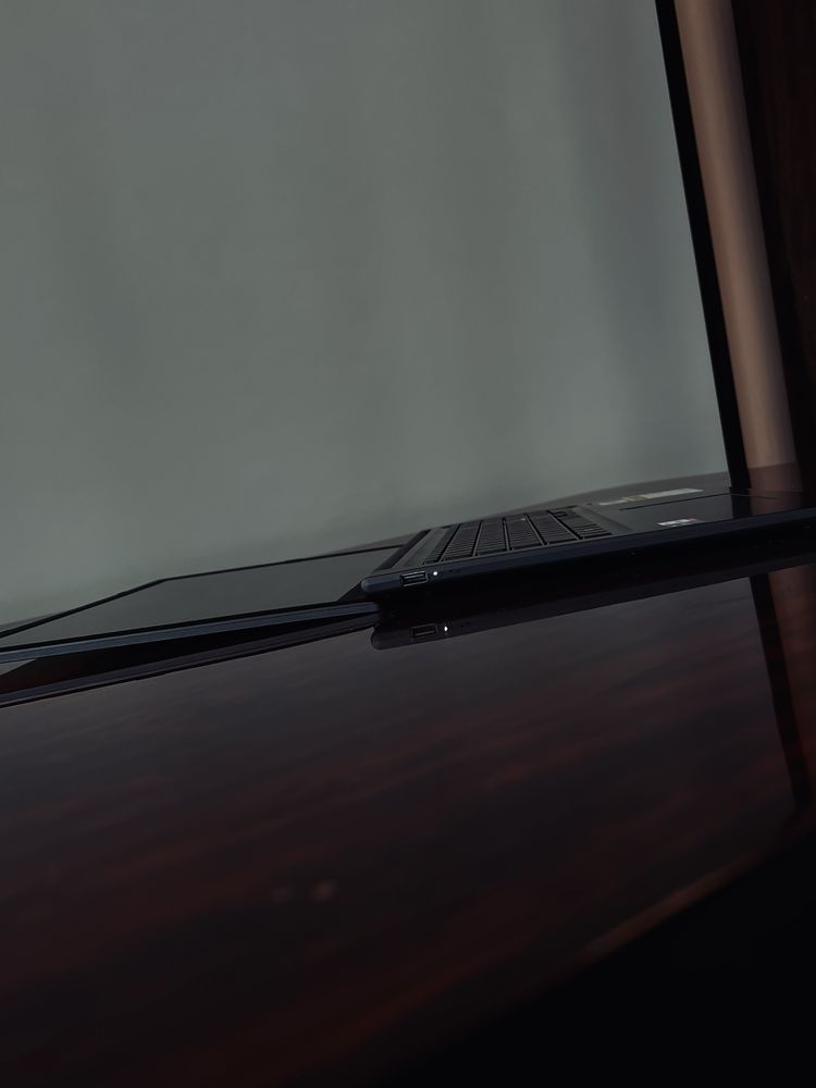Asus Vivobook 17