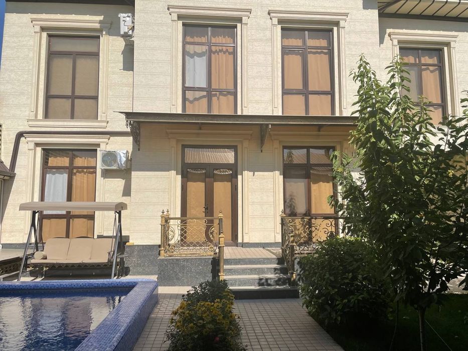 Срочно Продаётся Евро-Дом бадамзар махалла 4-соток 3-уровень 350м2