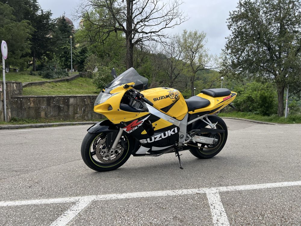 suzuki gsxr 600