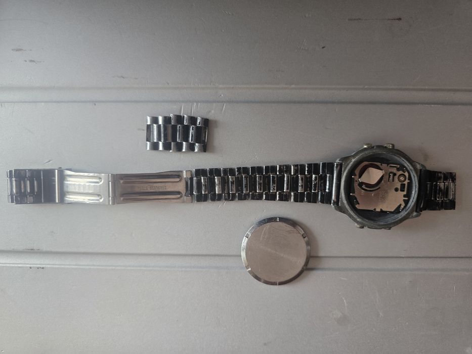 Vand ceas GFX analog+digital display QUARTZ, Black