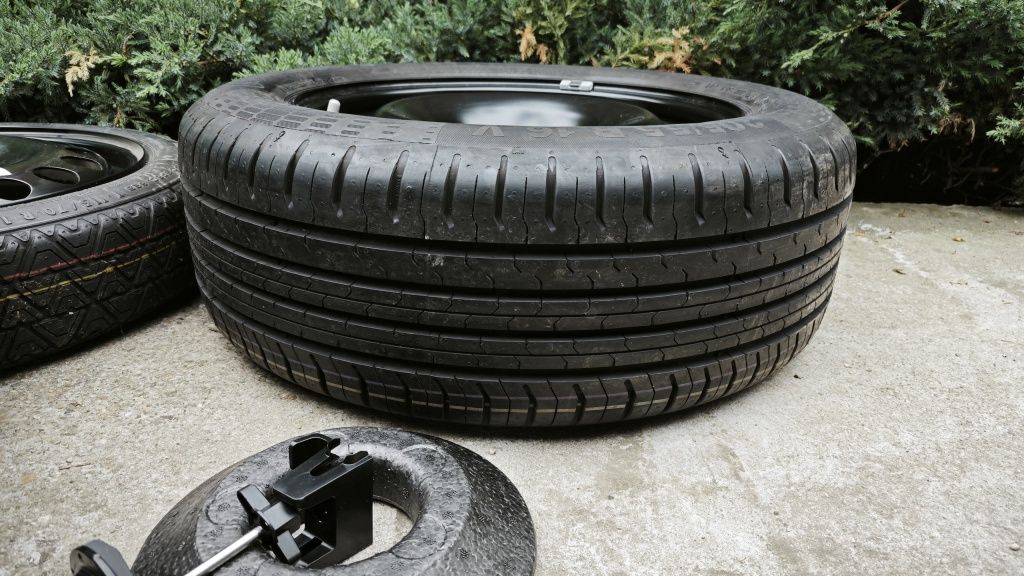 Roata rezerva Cric Ford Vw