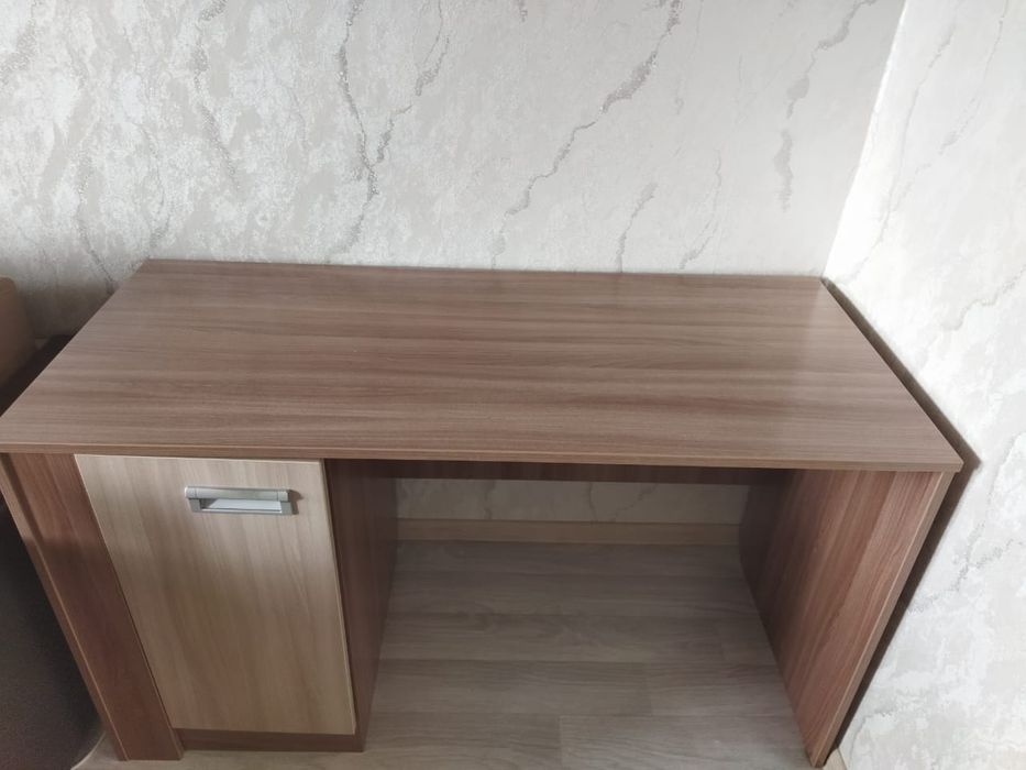 Стол письменный ,,Линда,,