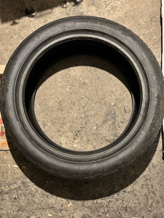 Hankook Ventus S1 Evo 255/45/20 и 235/50/20 – почти нови