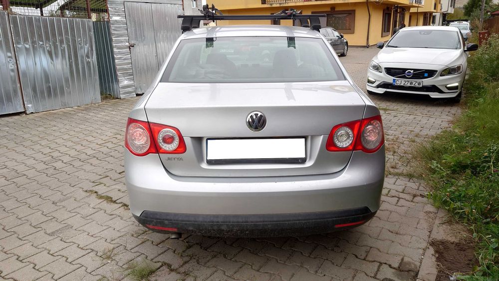 VW JETTA 1.6 benzina, 2008, 281505KM