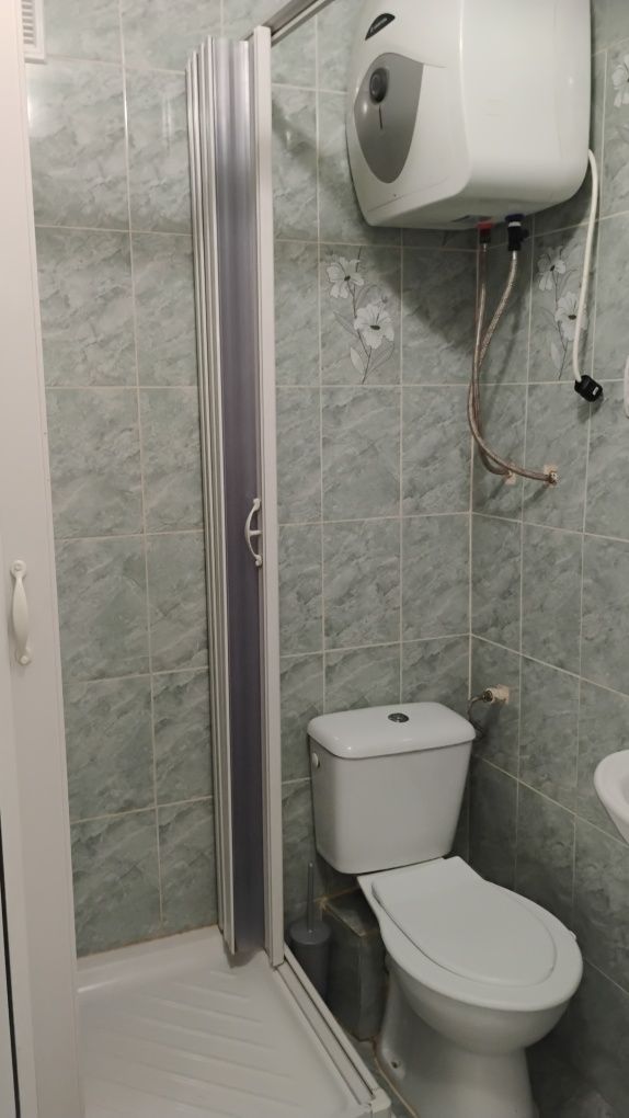 Vind garsonieră 14 metri pătrați exact ca in poze