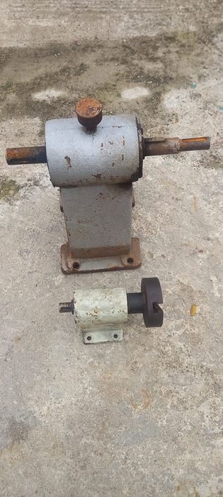 Ax transmisie pe rulmenți