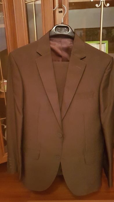 Костьюм шалбар  новый  за 20тысяч тг турецкий