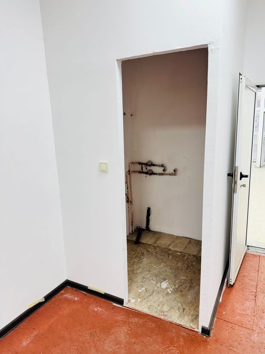 Дава се под наем Магазин в София, Банишора - 50 кв.м за 765 € - Снимка #14