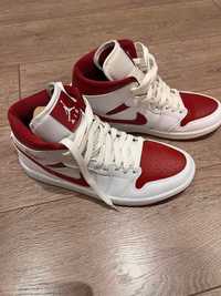 Air Jordan 1 Mid Nike