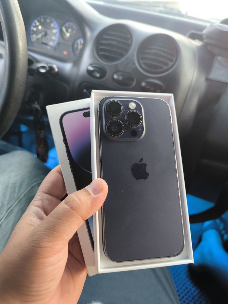 iPhone 14pro 128/84% sim