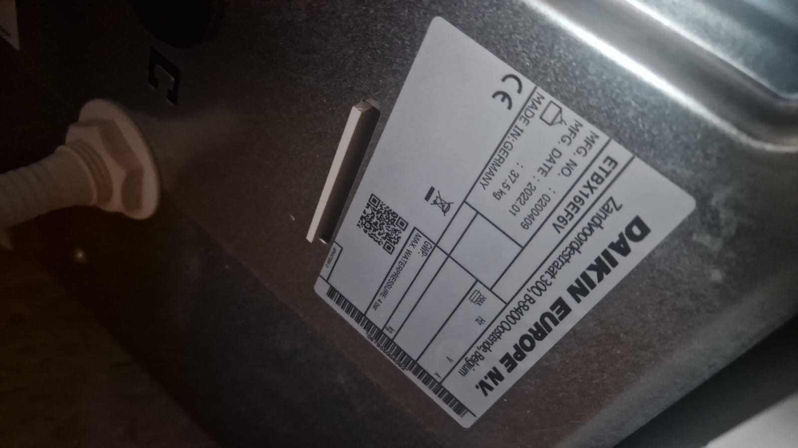 Pompa caldura Daikin  8-12 KW ETBX1EF6V
