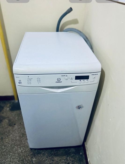 DEFECTA masina spalat vase indesit