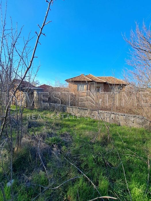 Продава се Къща в с. Комарево, Област Варна - 136 кв.м за 148 €/кв.м - Снимка #1