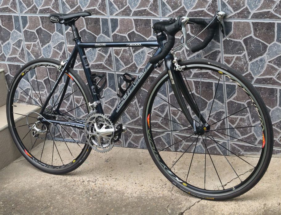Cursiera Carver Handmade (Shimano Ultegra,Mavic Ksyrium)