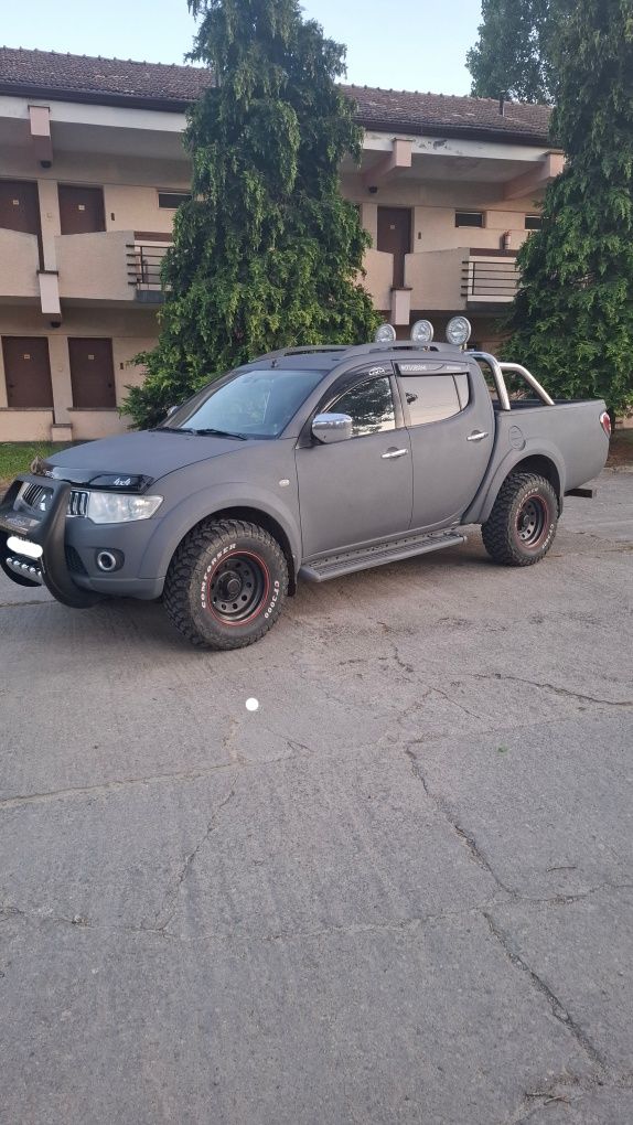 Mitsubishi l200 2011 2,5 178.cp