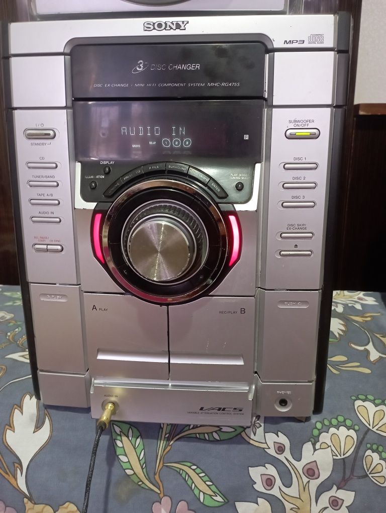 Muzikalni sentir Sony xolati zur
