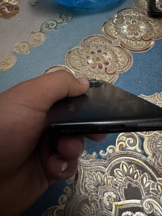 Redmi note 14 pro qora