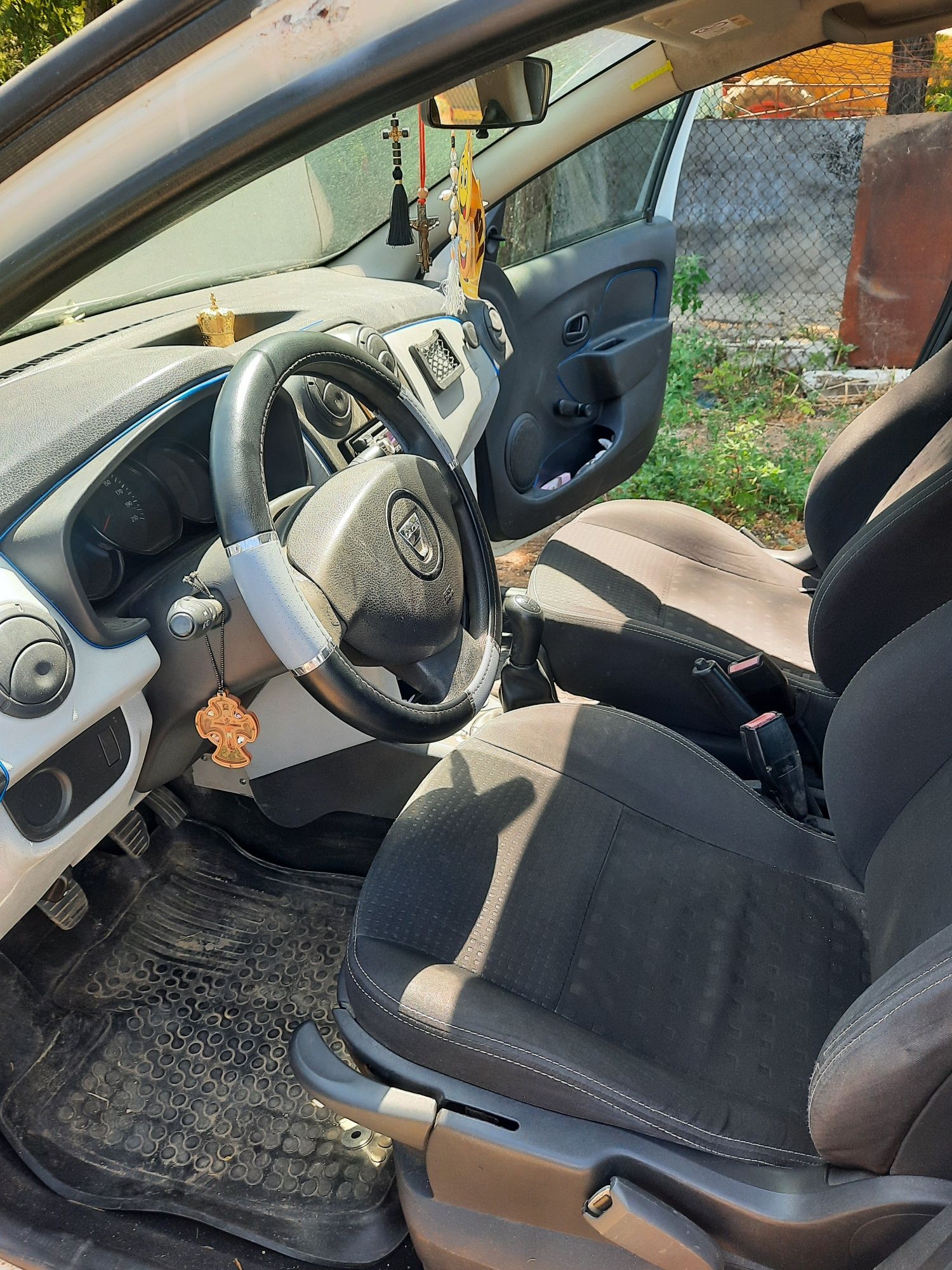 Vand Logan 1.2 benzina