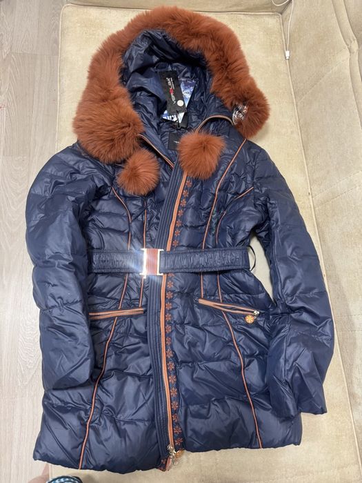 Продается теплая зимняя куртка