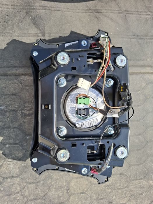 Волан за БМВ Х3 Е83 Е46 Е38 Е39 Volan za BMW X3 E83 E46 E39 E38 X5 E53