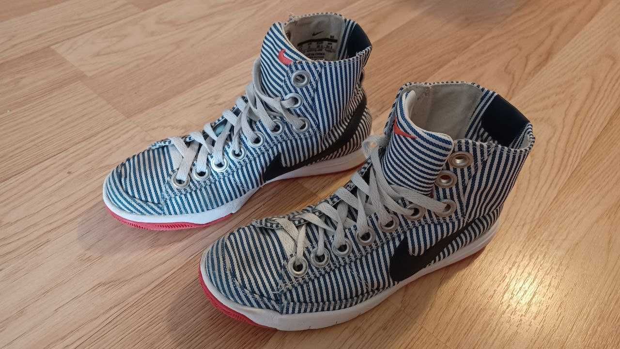 Sneakerși damă Nike Blazer Mid Top Blue Stripes 38.5