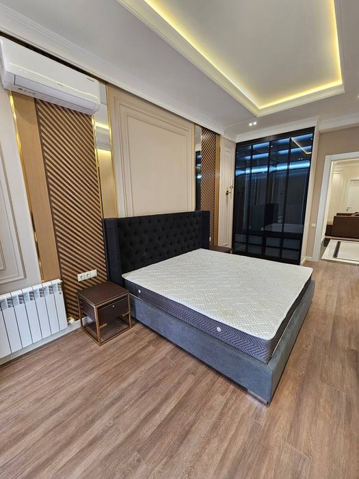 Сдам Срочно 3-х комнатная в ЖК «London» ор-р (Стадион старт) Р1