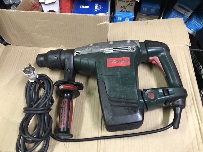 Rotopercutor Metabo KHE 56 1300w Defect