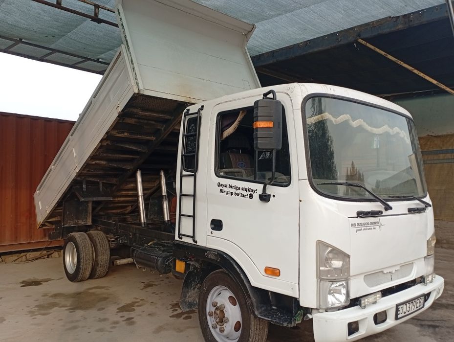 Hyunday Isuzu 2006 yil