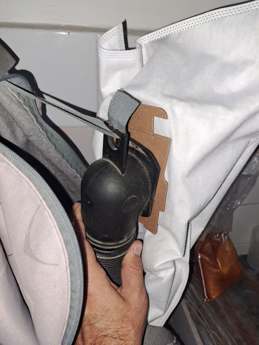 Vind saci ,curele kirby