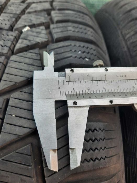 гуми 225/55/17 Зимни Гиславед ДОТ 21 год. 7 мм