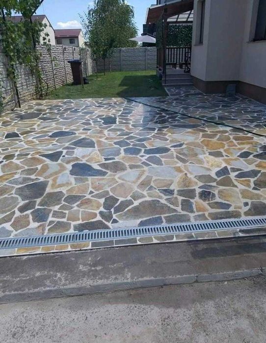 Transformă-ți Grădina cu Piatra Naturală