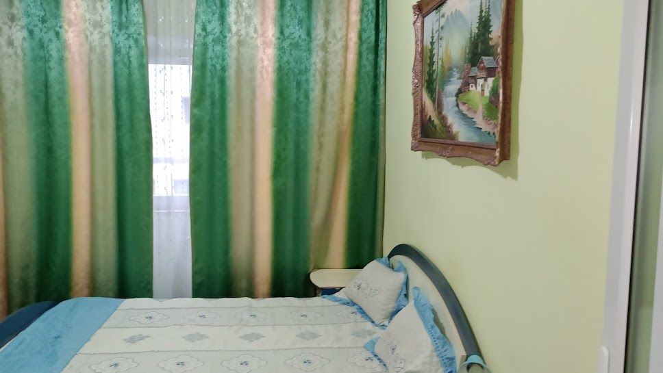 Închiriez apartament zona Andrei Mureșanu