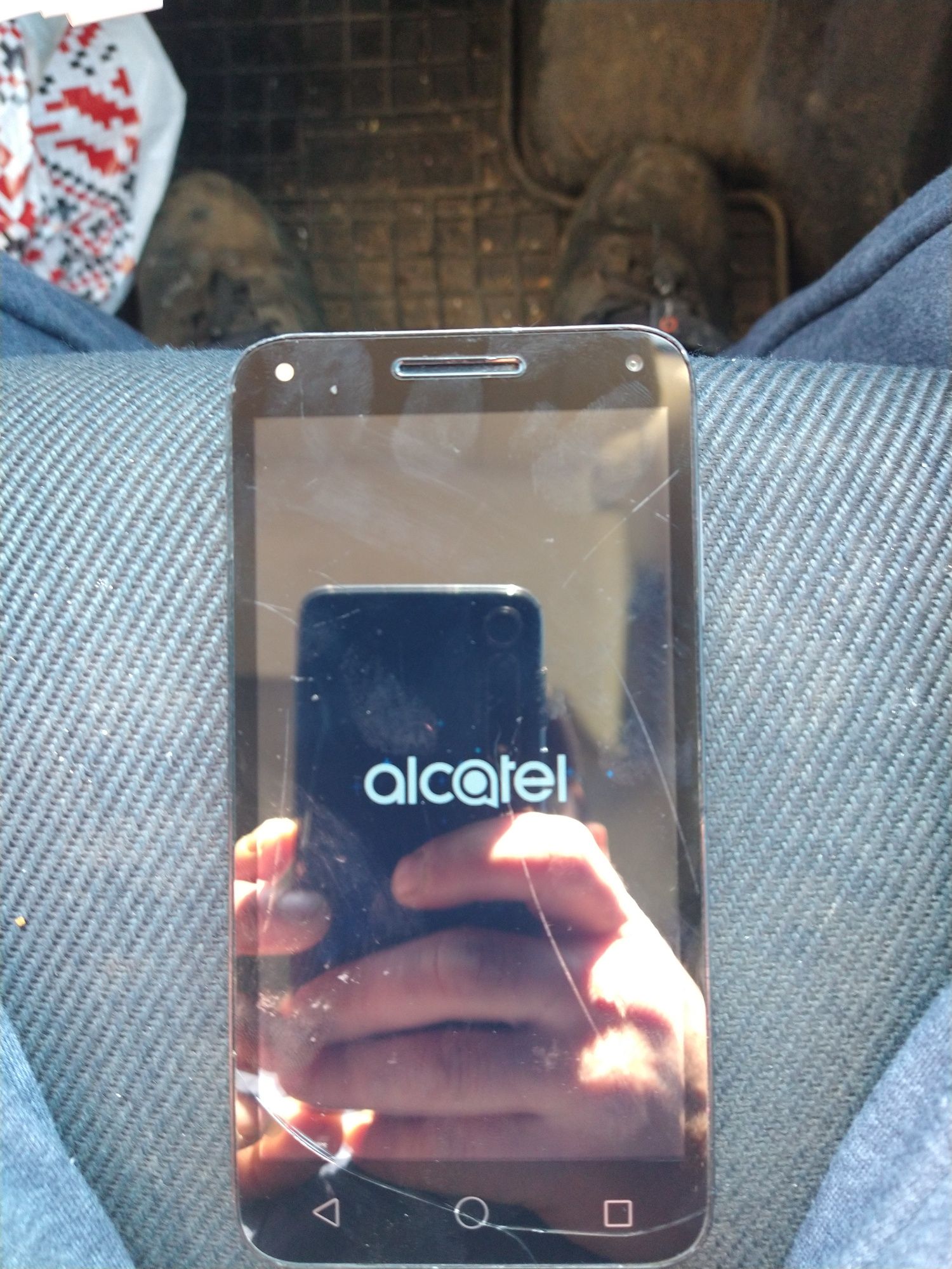 Telefon Alcatel de vanzare