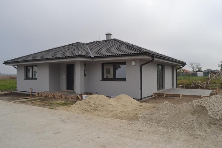 Vand container modular tip casa de locuit. Mai avem de vânzare și alte