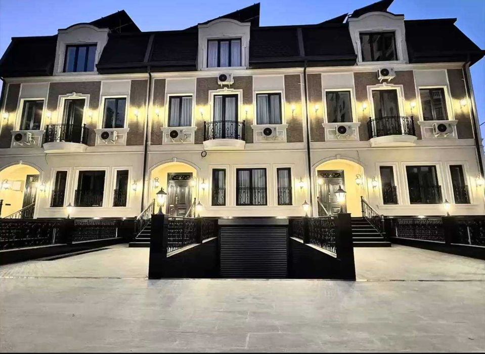 Саламатина Таун Хаус, 6-ком, 320м2 4-уровневый, новый ЕВРОРЕМОНТ, дом