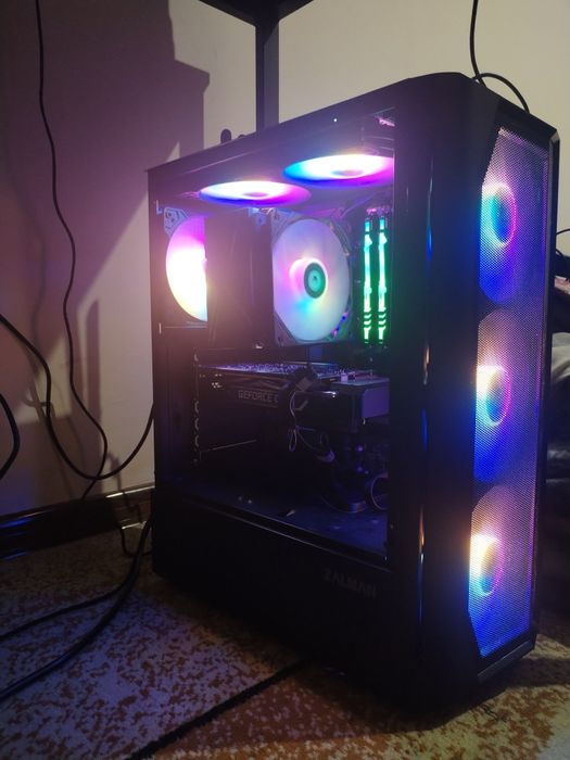 Игровой комп комплект сотилади