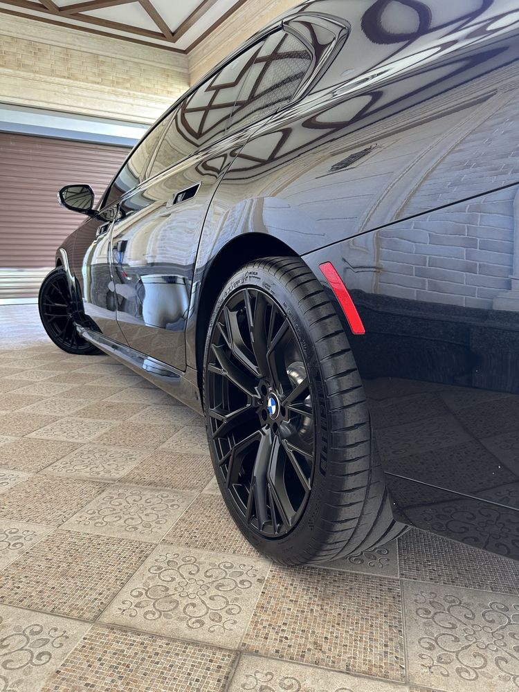 Bmw 740i M760 bodykit 2023