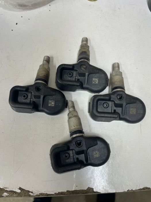 Продам датчики давления в шинах