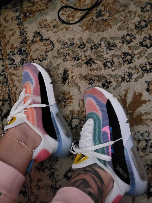 Цветни Маратонки Nike