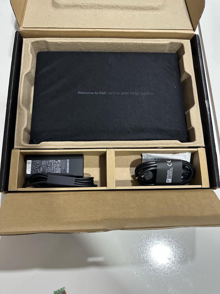 Чисто НОВ Лаптоп Dell Latitude 5450
