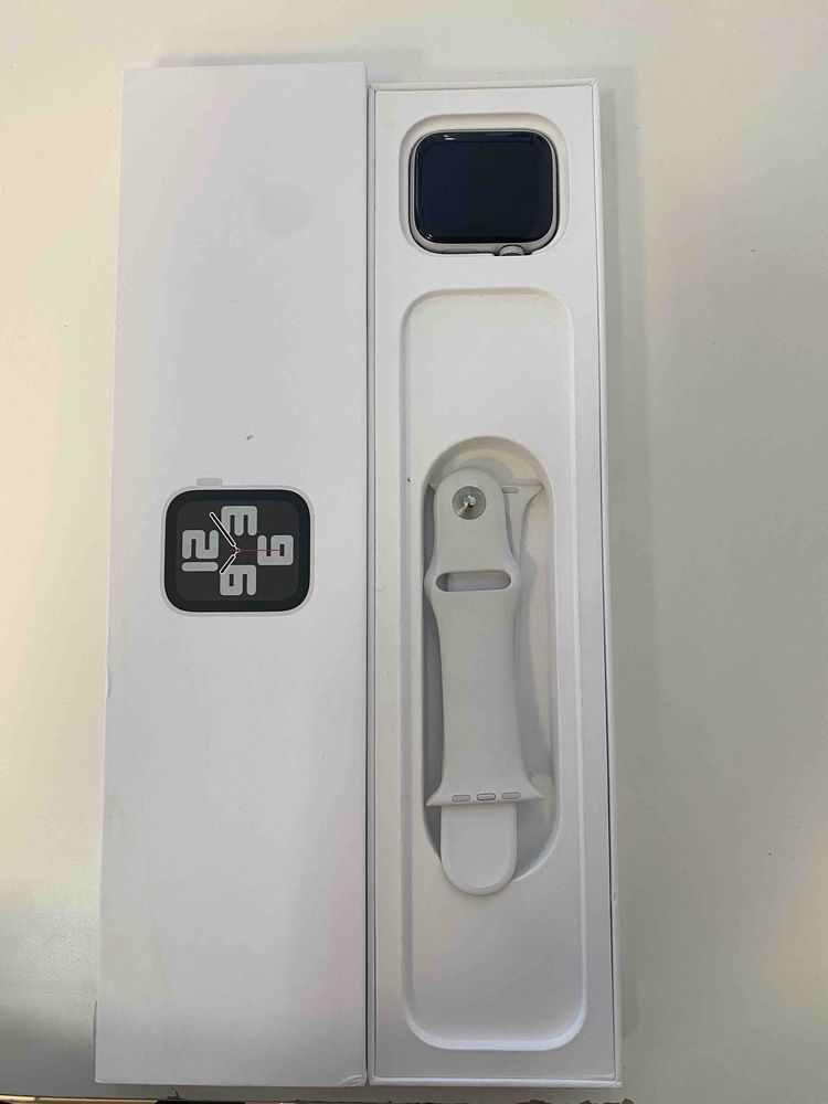 Apple Watch SE 2 44MM GPS+Celluar 100% Батерия